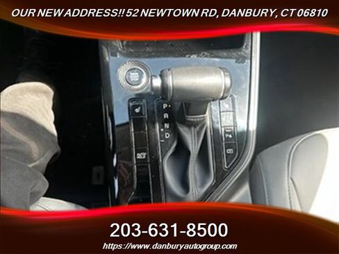 Used 2023 Kia Niro EX FWD image 15