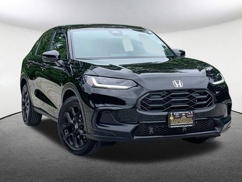 Used 2025 Honda HR-V Sport image 2