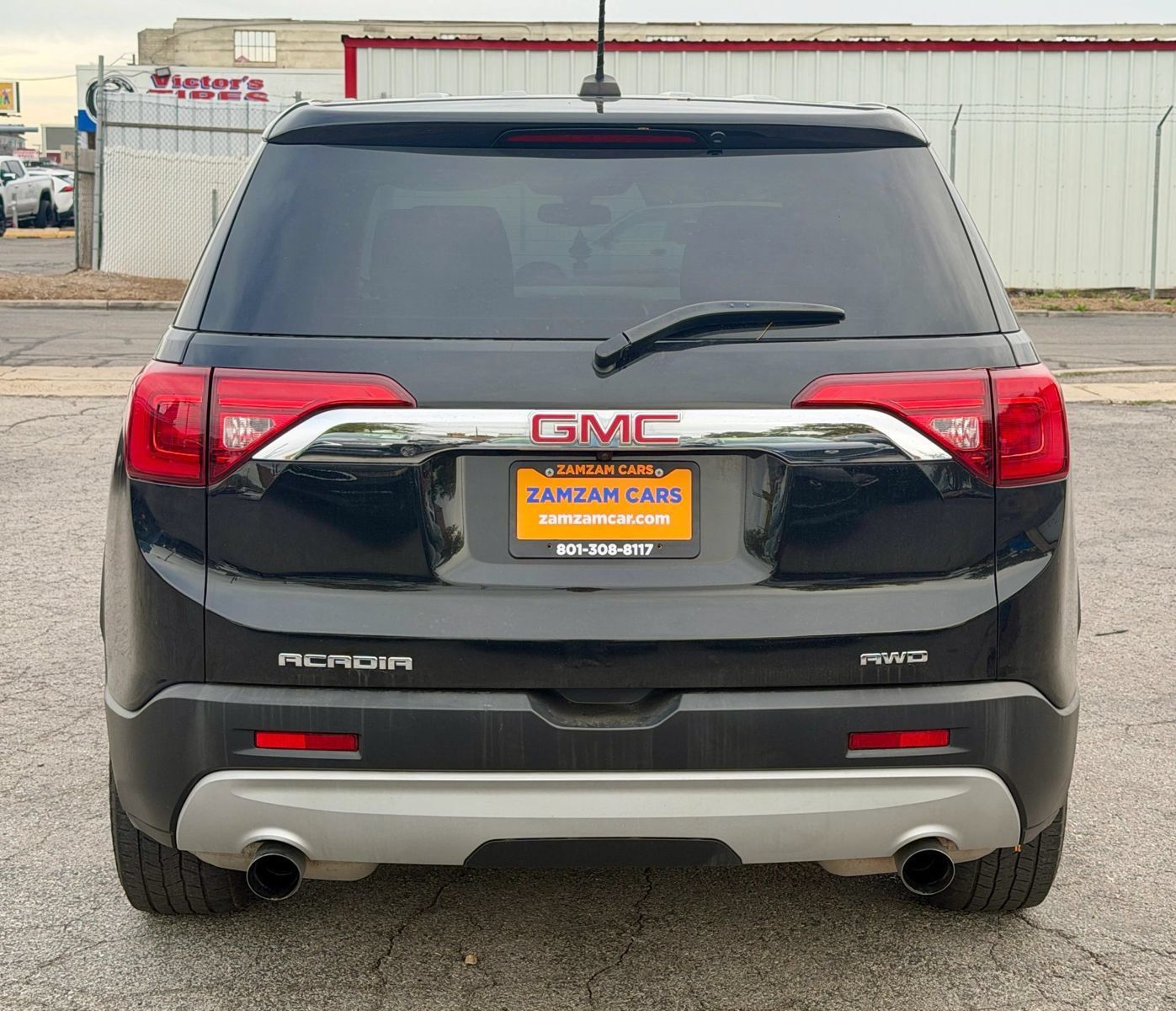 Used 2018 GMC Acadia SLE AWD/4WD image 8