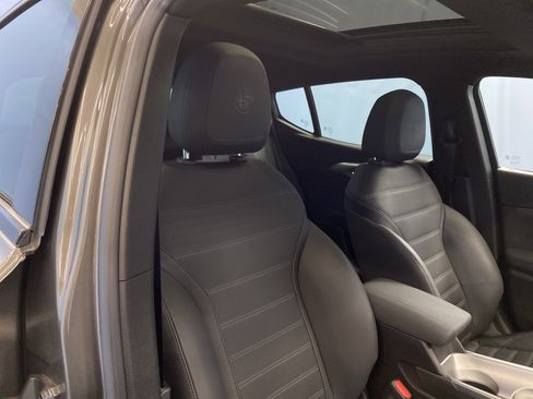 Used 2024 Alfa Romeo Tonale Veloce image 44