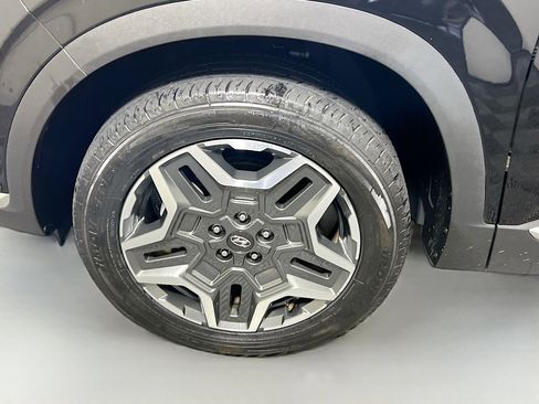 Used 2023 Hyundai Santa Fe SEL Convenience image 13