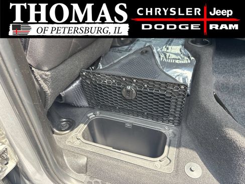 Used 2024 RAM 2500 Big Horn AWD/4WD image 28