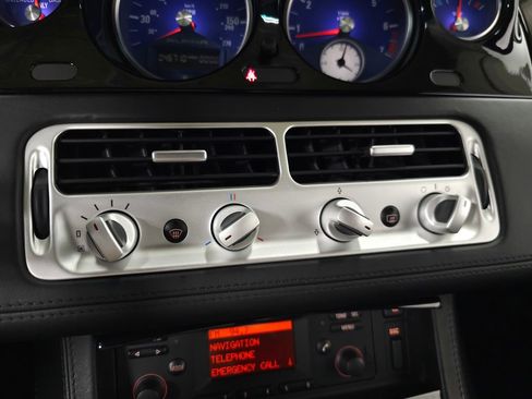 Used 2003 BMW Z8 RWD image 21