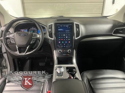 Used 2023 Ford Edge SEL w/ Convenience Package image 13