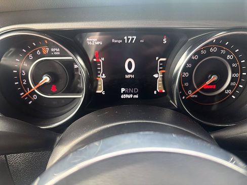Used 2021 Jeep Wrangler Unlimited Sahara AWD/4WD image 41