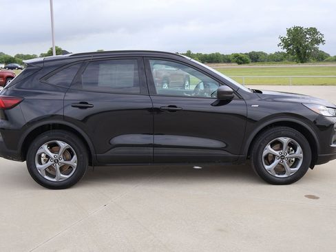 Used 2025 Ford Escape ST-Line AWD/4WD image 6