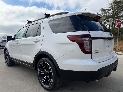 Used 2015 Ford Explorer Sport w/ Equipment Group 401A image 3