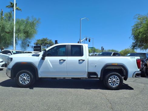 Used 2024 GMC Sierra 2500 Pro w/ Convenience Package AWD/4WD image 10
