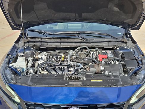 Certified 2024 Nissan Altima 2.5 SR image 11