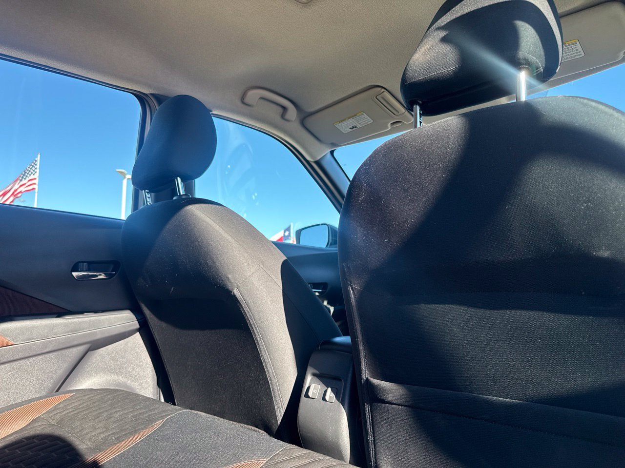Certified 2023 Nissan Kicks SR w/ Exterior Package FWD image 31