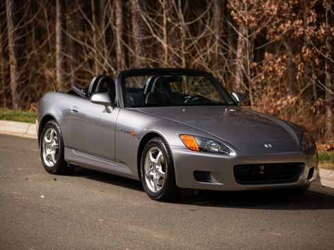 Used 2001 Honda S2000 image 67