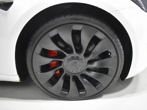 Used 2023 Tesla Model 3 Performance image 8