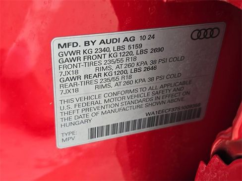 Certified 2025 Audi Q3 2.0T Premium Plus w/ Premium Plus Package image 39