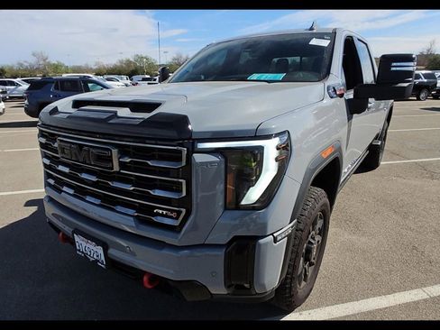 Used 2025 GMC Sierra 2500 AT4 w/ AT4 Premium Plus Package image 1