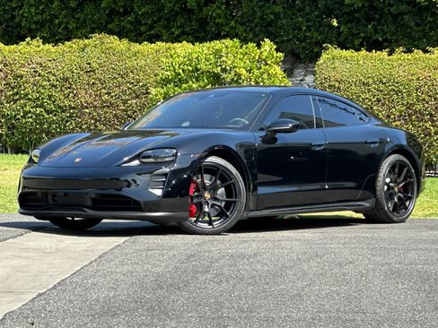 Certified 2024 Porsche Taycan GTS AWD/4WD image 1