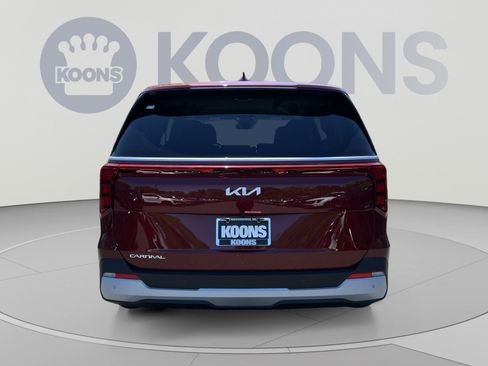 New 2026 Kia Carnival FWD image 15