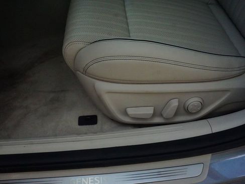 New 2026 Genesis G70 2.5T Prestige image 15