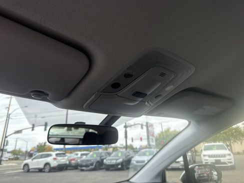 Used 2016 Toyota Prius Three Touring image 39