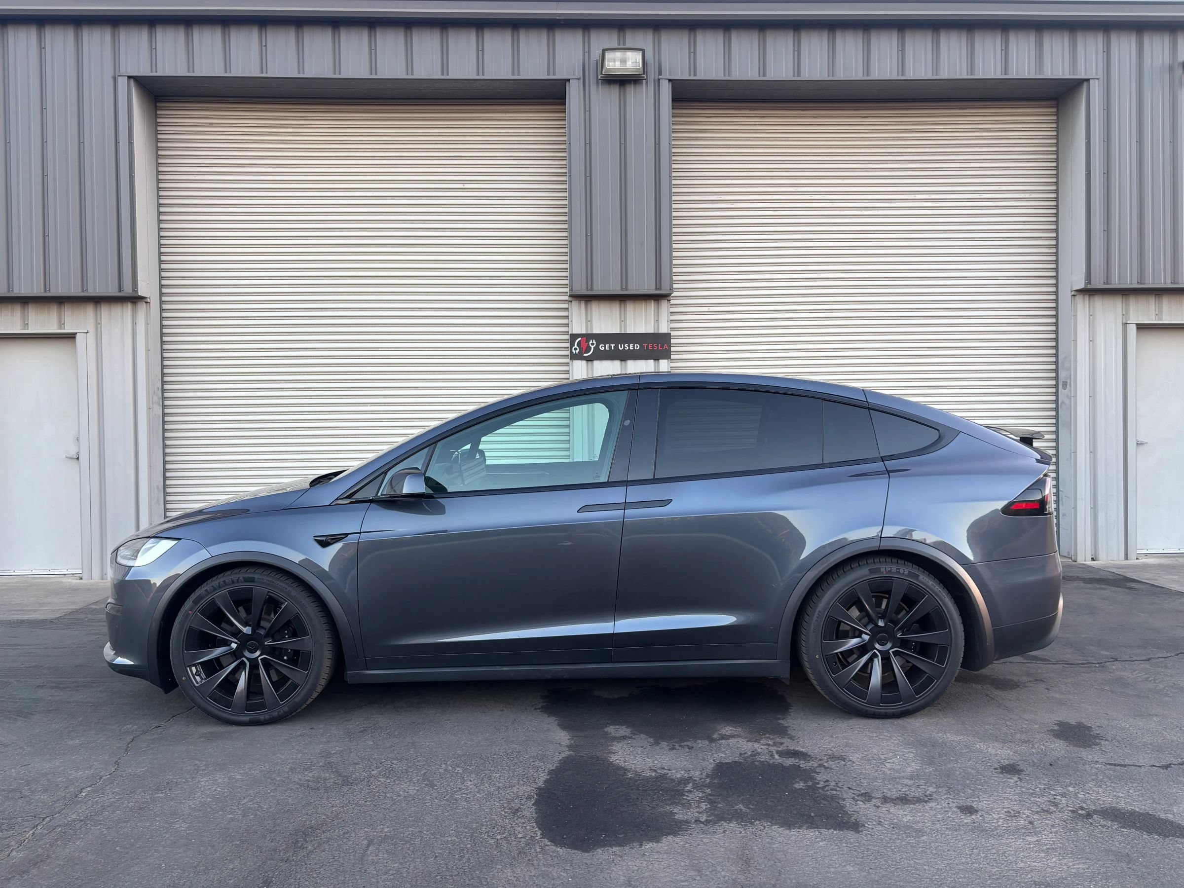 Used 2022 Tesla Model X AWD/4WD image 3