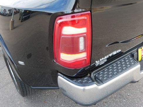 Certified 2024 RAM 3500 Limited image 18