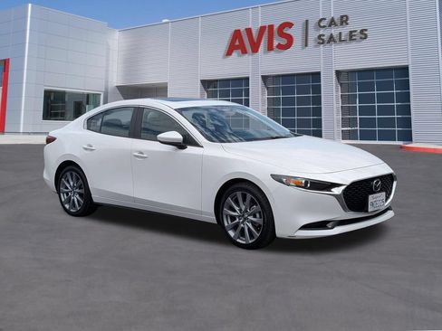 Used 2025 MAZDA MAZDA3 s FWD image 3