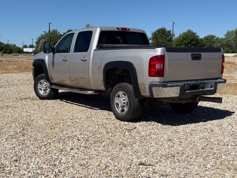 Used 2008 Chevrolet Silverado 2500 LTZ w/ EZ-Lift Tailgate Package AWD/4WD image 4