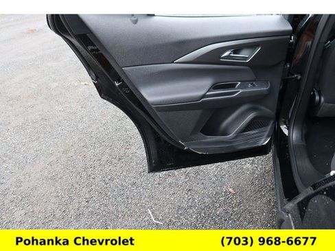 New 2026 Chevrolet Equinox EV LT image 23