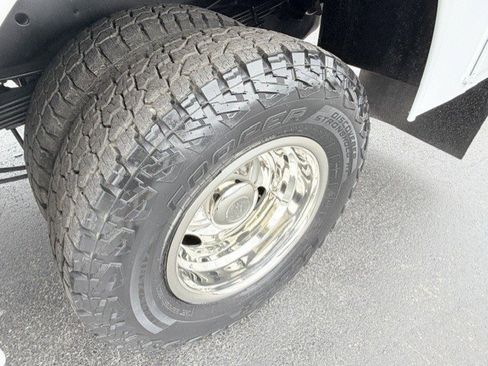 Used 2018 Ford F350 XL w/ Power Equipment Group AWD/4WD image 9