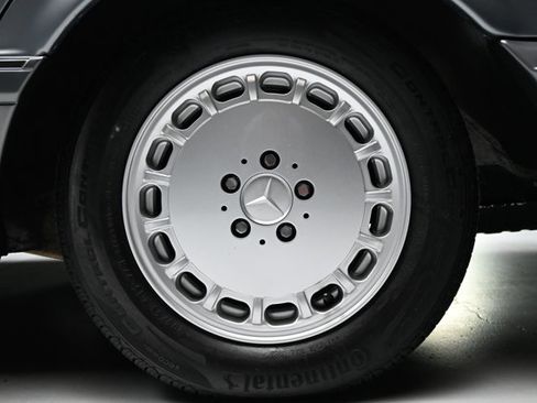 Used 1991 Mercedes-Benz 560 SEL image 31