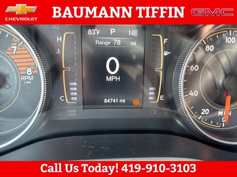 Used 2016 Jeep Cherokee Latitude w/ Comfort & Convenience Group AWD/4WD image 10
