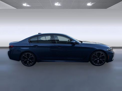 Used 2021 BMW M550i xDrive w/ Executive Package AWD/4WD image 8