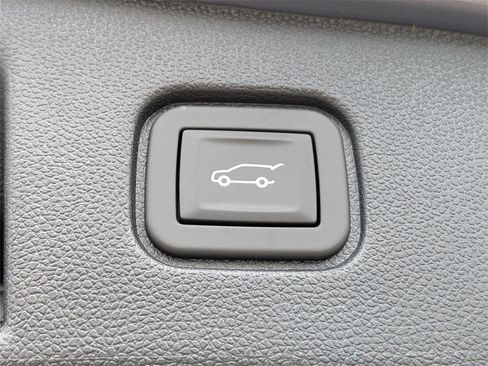 New 2025 Chevrolet Blazer EV RS image 22