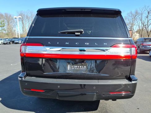 Used 2021 Lincoln Navigator Reserve w/ Luxury Package image 6
