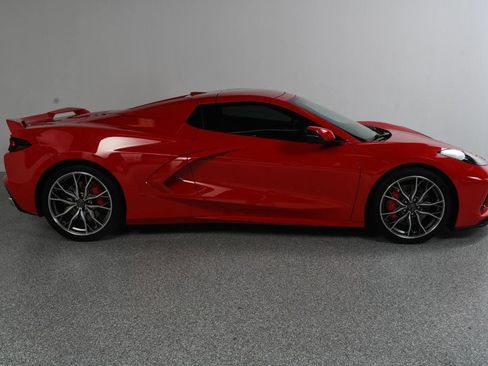 Used 2023 Chevrolet Corvette Stingray Preferred Conv w/ Z51 Performance Package RWD image 8