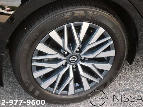 Certified 2025 Nissan Altima 2.5 SV w/ SV Premium Package FWD image 6