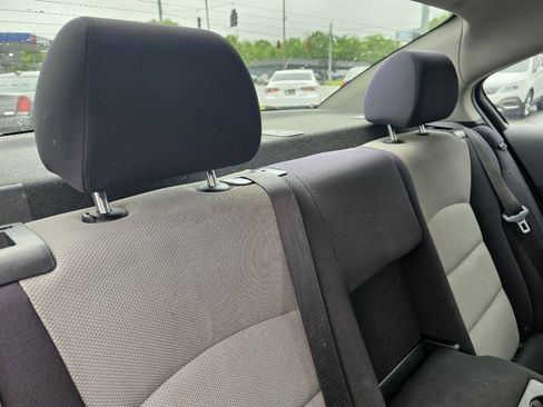 Used 2014 Chevrolet Cruze LS FWD image 25