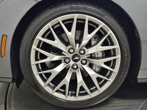 Used 2025 Ford Mustang GT Premium RWD image 12