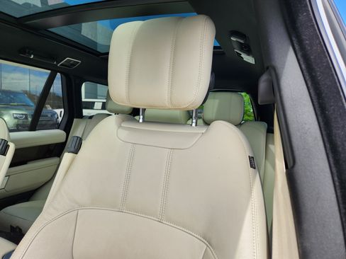 Used 2020 Land Rover Range Rover AWD/4WD image 12