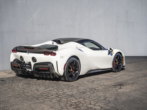 Certified 2022 Ferrari SF90 Spider image 10