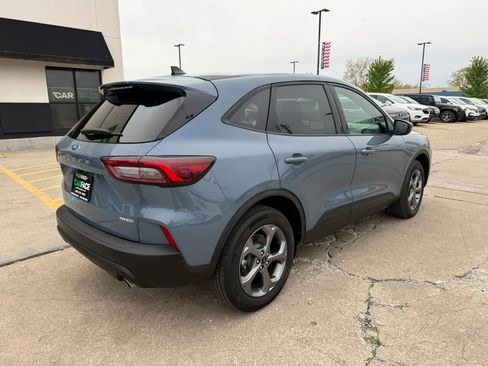 Used 2025 Ford Escape ST-Line Select AWD/4WD image 17