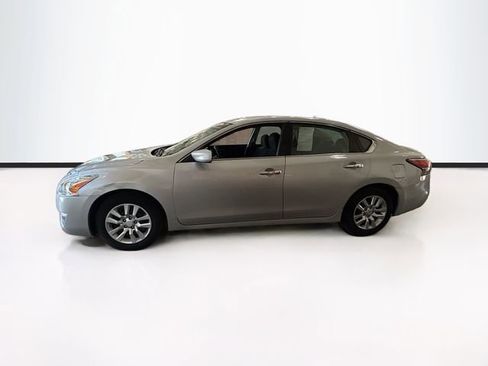 Used 2014 Nissan Altima 2.5 S FWD image 9