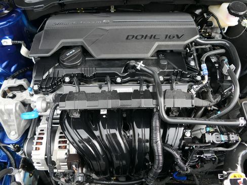 Used 2025 Kia K4 LXS image 33