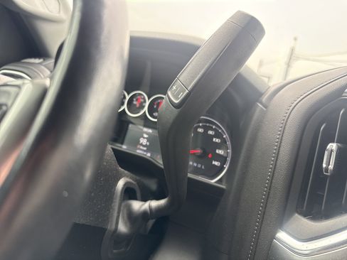 Used 2022 Chevrolet Silverado 2500 LT w/ Convenience Package image 23