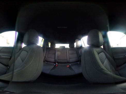 Used 2025 Chevrolet Equinox LT image 42