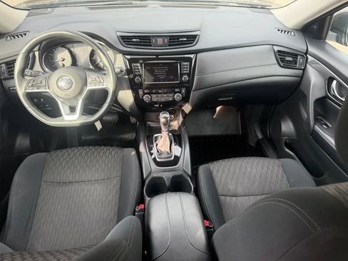 Used 2018 Nissan Rogue SV w/ Premium Package AWD/4WD image 25
