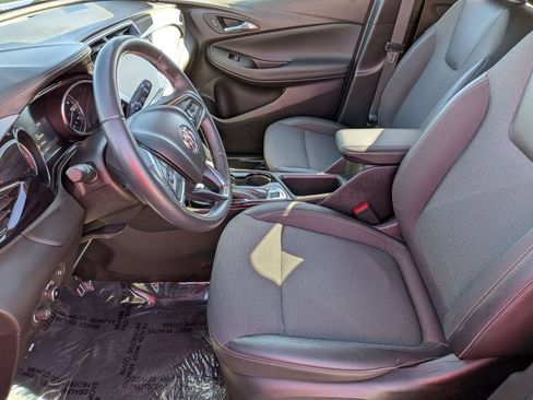 Used 2023 Buick Encore GX Preferred w/ Cold Weather Comfort Package FWD image 17