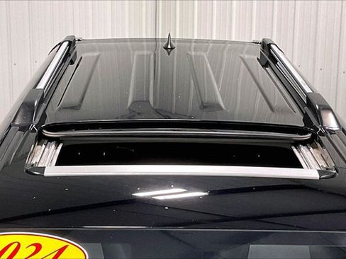 Certified 2024 Toyota 4Runner SR5 Premium w/ Moonroof Package AWD/4WD image 40