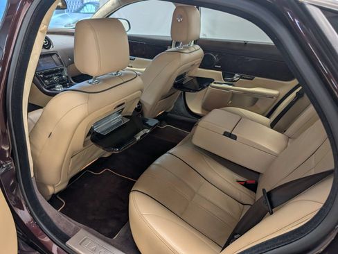 Used 2011 Jaguar XJ L RWD image 25