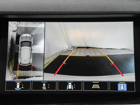 Used 2022 Buick Envision Essence w/ Technology Package I FWD image 43