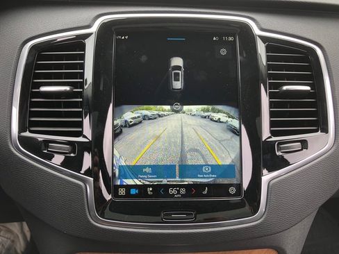 New 2025 Volvo XC90 T8 Plus w/ Protection Package Premier image 23